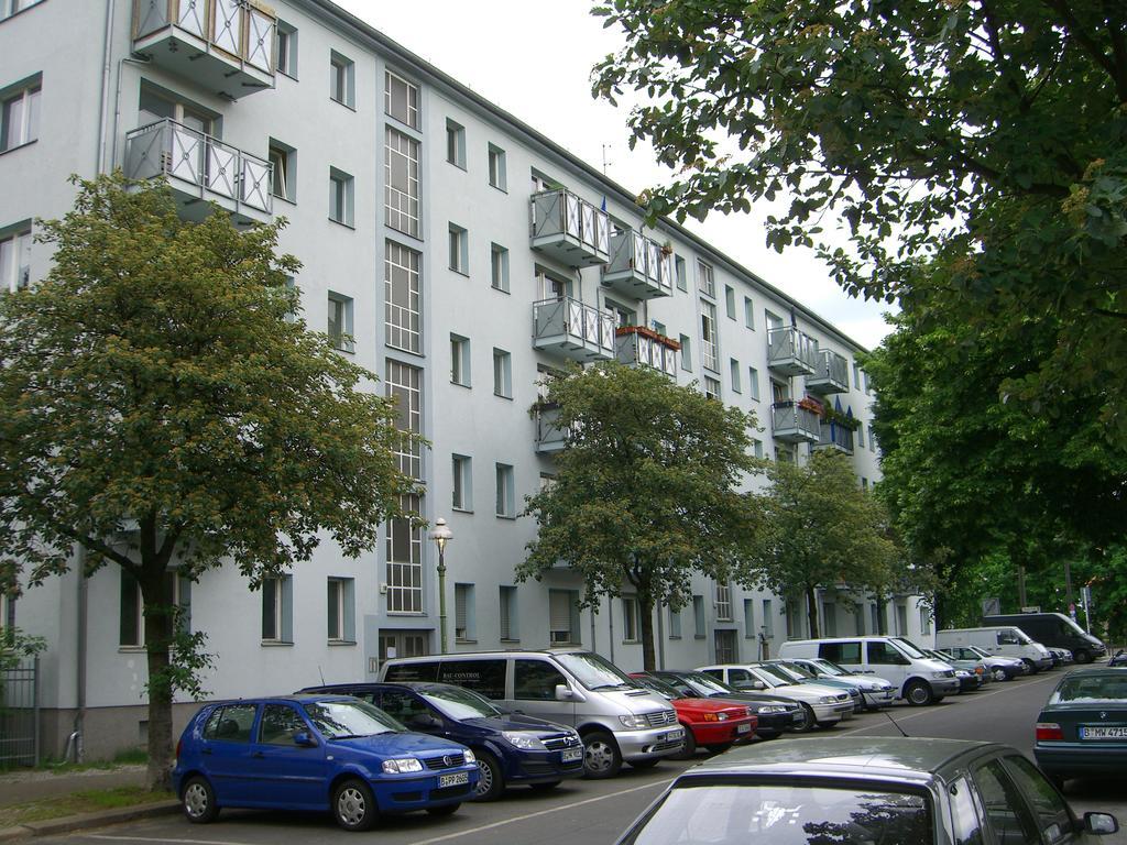 M M Central Vintage Family, Handwerker Und Monteure Apartments Berlim Exterior foto